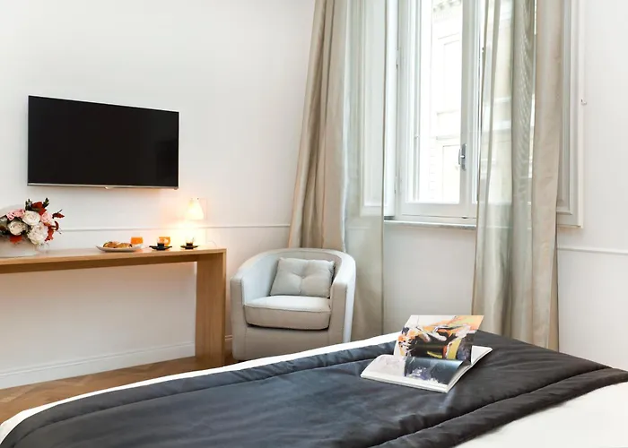 Vanity Navona Hotel