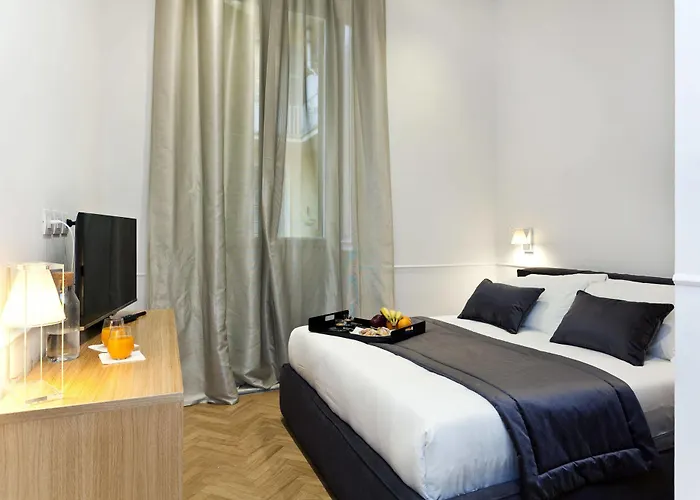 Vanity Navona Hotel